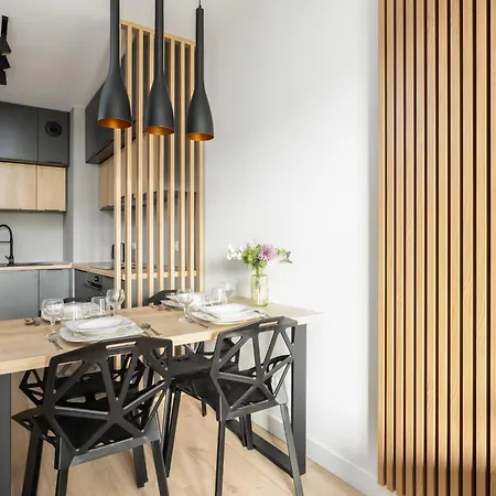 Comfortable With Parking & Garden By Renters Apartment *